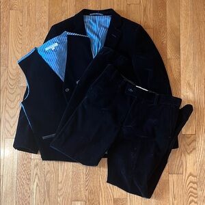 Isaac Mizrahi Midnight Blue Velvet 3-piece Suit Size 14